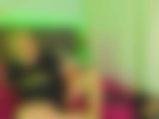 CurlyDream's Live Sex Cam Show