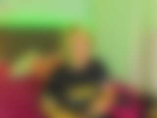 CurlyDream's Live Sex Cam Show
