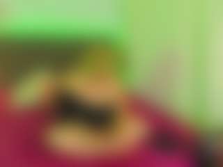 CurlyDream's Live Sex Cam Show