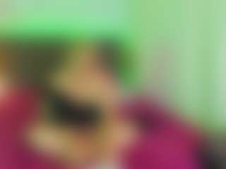 CurlyDream's Live Sex Cam Show