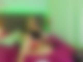 CurlyDream's Live Sex Cam Show