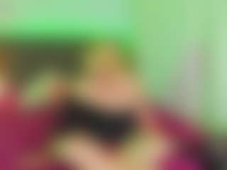 CurlyDream's Live Sex Cam Show
