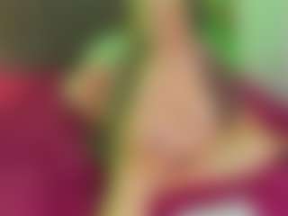 CurlyDream's Live Sex Cam Show