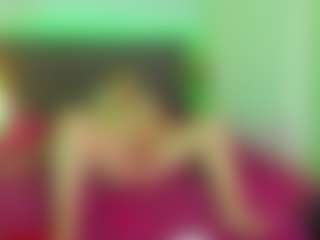 CurlyDream's Live Sex Cam Show