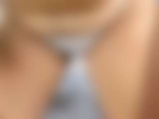 Live cam show with lady-30 - Granny on sexytreat.net