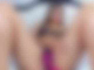 Live cam show with lady-30 - Drinking on fapnchat