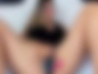lady-30's Live Sex Cam Show