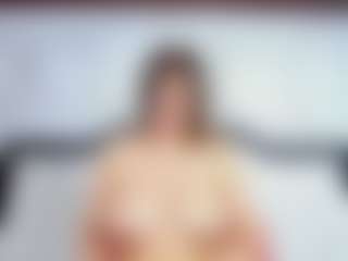 lady-30's Live Sex Cam Show