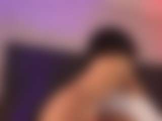Live cam show with Scarlett-Vegga - Girlnextdoor on Camsoda