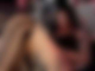 Live cam show with Charlotte-mansson - Teen (18+) on friskycurves.com