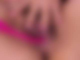 Laura Smith's Live Sex Cam Show