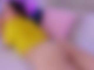 Laura Smith's Live Sex Cam Show