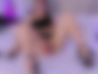 Laura Smith's Live Sex Cam Show