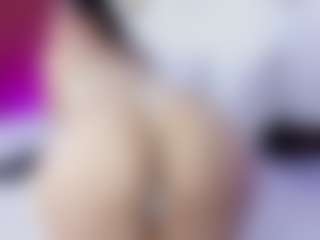 Laura Smith's Live Sex Cam Show