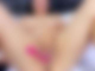Laura Smith's Live Sex Cam Show