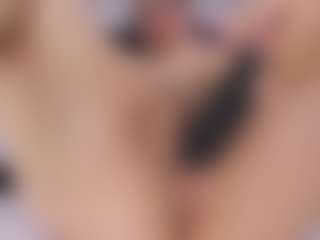 Laura Smith's Live Sex Cam Show