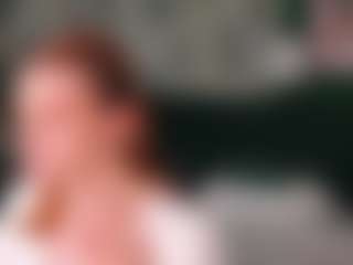 Live cam show with Annette-Potter - Striptease on SquirtSoMuch
