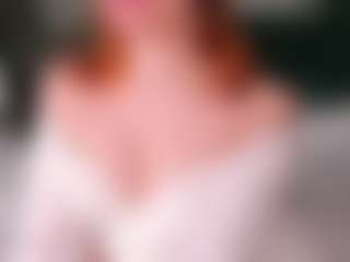 Live cam show with Annette-Potter - Skinny on Camsoda
