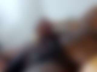 Live cam show with Mr.Satin - Outside on Dare Cams