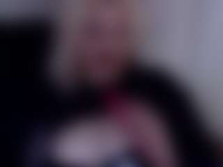 Live cam show with MistressDemiSweet - Muscle on livesexfox.com