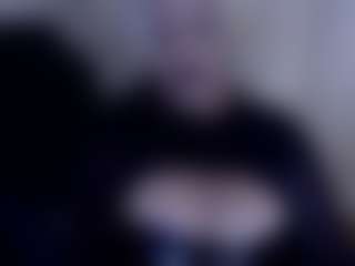 Live cam show with MistressDemiSweet - Middle Aged on TottyGirls