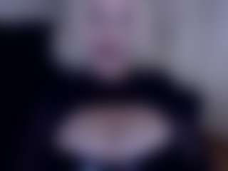 Live cam show with MistressDemiSweet - Camel Toe on StripNow
