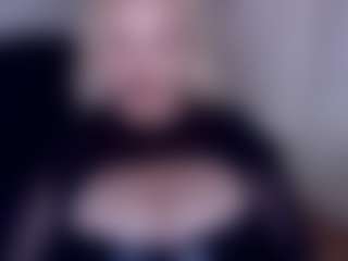Live cam show with MistressDemiSweet - Latex on AdultVida.com