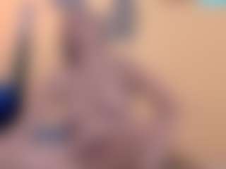 girll18fresa's Live Sex Cam Show