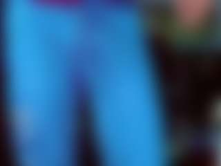 Live cam show with HannibalLest203 - Smoking on Camiplay Live