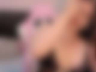 Live cam show with AabbyLee - Smoking on Camsoda