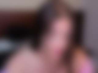 Live cam show with AabbyLee - Thick on madthumbs