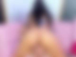 Live cam show with SaraHagen - White on Fit Hotties | colombia
