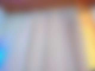 Live cam show with DafneQueen - Small Tits Brown Hair on livesuperchat.net