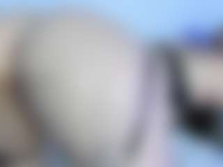 Live cam show with Gorgeous-Luna - Moaning on madthumbs