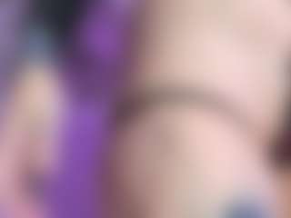 Live cam show with Gorgeous-Luna - Nora on Stripli.com