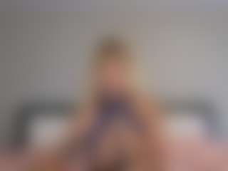 spoiledprincessxx2's Live Sex Cam Show