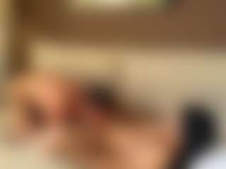 Live cam show with TopModels15 - Facesitting on Camsoda