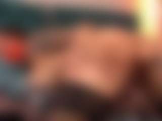 Live cam show with Daniela-Brooks - Moaning on fapnchat