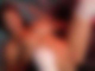 Daniela-Brooks's Live Sex Cam Show