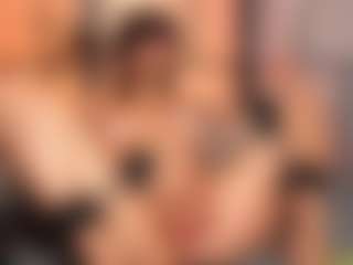 Live cam show with Daniela-Brooks - Moaning on Mixed Magazine Live