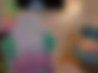 Live cam show with Hailey-Green - Kisses on dasdasdadada.com