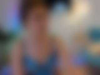Live cam show with Hailey-Green - Kisses on xxxlivecams.org