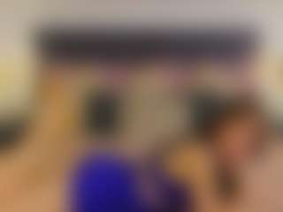 Live cam show with Hailey-Green - Domination on Uber Horny