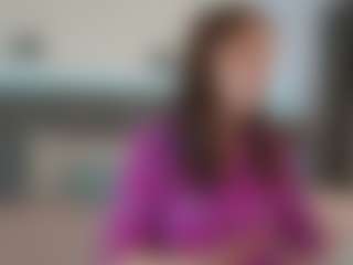 Live cam show with Hailey-Green - Ass Bouncing on TeamSkeetLive