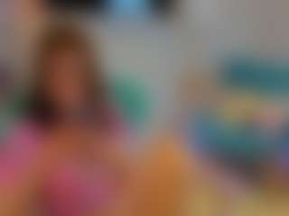 Hailey-Green's Live Sex Cam Show