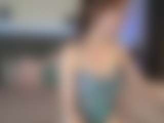 Hailey-Green's Live Sex Cam Show