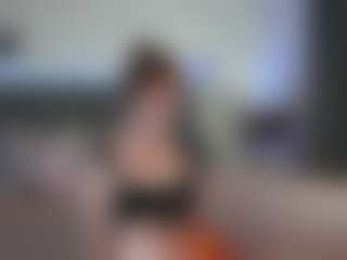 Live cam show with Hailey-Green - Sport on Dolls Live