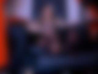 Live cam show with JaneWyatt - Oil on crypto-cams