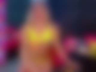 Live cam show with britneyortegax - Brown Eyes on madthumbs