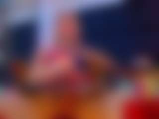Live cam show with britneyortegax - Brown Eyes on Soda Cam
